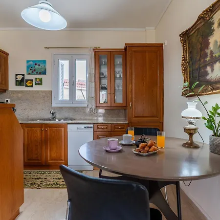3bdr Sunny Apartment, Corfu Town