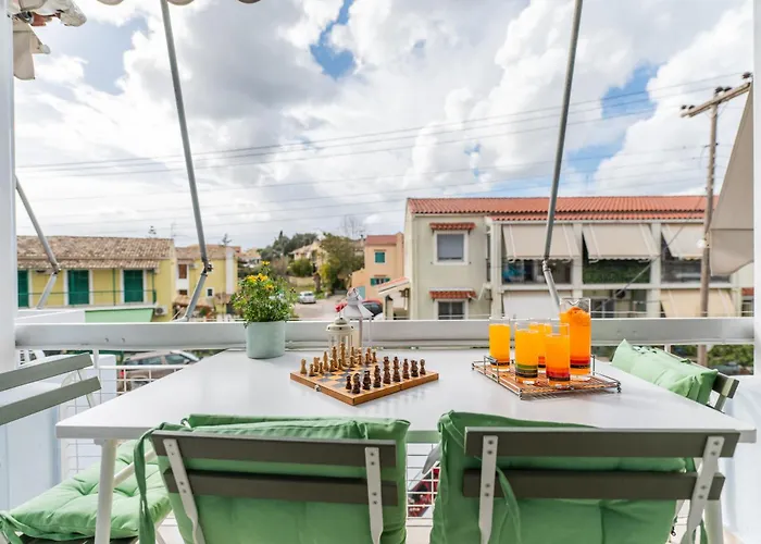 3bdr Sunny Apartment, Corfu Town 公寓 Alepou